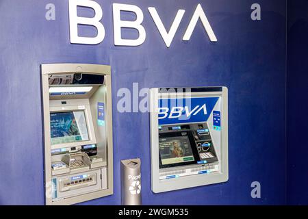 Merida Mexico, Centro, BBVA Bankfiliale Schilder Informationen, Werbung für Werbeaktionen, Geldautomaten Self-Service, mexikanische Hispanic Latin Latino, Spanisch sp Stockfoto