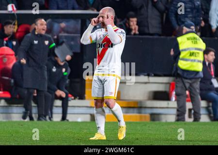 Madrid, Madrid, Spanien. Februar 2024. ISI Palazon aus Rayo Vallecano feierte sein Tor während des Fußballspiels La Liga EA Sports 2023/24 zwischen Rayo Vallecano und Sevilla im Estadio Vallecas in Madrid. (Kreditbild: © Alberto Gardin/ZUMA Press Wire) NUR REDAKTIONELLE VERWENDUNG! Nicht für kommerzielle ZWECKE! Stockfoto