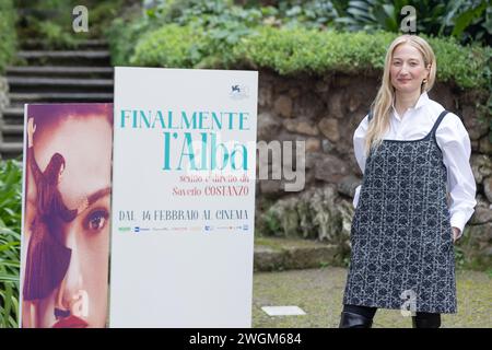 Rom, Italien. Februar 2024. Die italienische Schauspielerin Alba Rohrwacher nimmt am Fotoruf des Films „Finamente l'alba“ im Hotel de Russie in Rom Teil (Foto: Matteo Nardone/Pacific Press) Credit: Pacific Press Media Production Corp./Alamy Live News Stockfoto