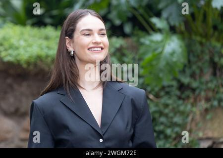 5. Februar 2024, Rom, Italien: Die britische Schauspielerin Lily James nimmt am Fotoaufruf des Films „Finamente l'alba“ im Hotel de Russie in Rom Teil (Foto: © Matteo Nardone/Pacific Press via ZUMA Press Wire). Nicht für kommerzielle ZWECKE! Stockfoto