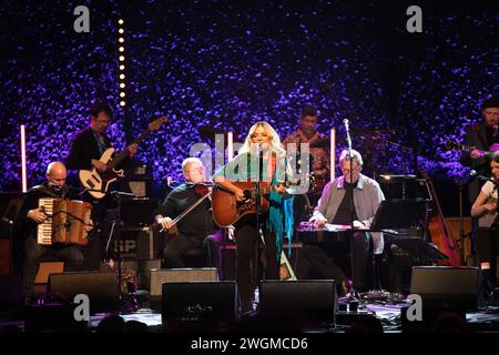 Glasgow, Scotland, UK. 04th Feb, 2024. Glasgow Scotland. Carlene Carter, American country singer songwriter, performed at the Glasgow concert hall at Transatlantic Sessions 2024 as part of Celtic Connections. She is the daughter of music legends June Carter and Carl Smith. Carter has recorded 12 albums, mainly on major labels. Photo Pauline Keightley/ Alamy. Credit: Pauline Keightley/Alamy Live News Stock Photo