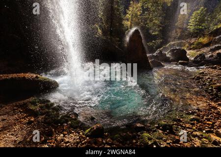 Wasserfall, Kranjska Gora, Slowenien, Triglav, Péricnik, Abenteuer, Bezaubernder Wasserfall im Nationalpark Triglav beim Ferienort Kranjska Gora Stockfoto