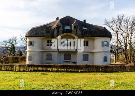 Das Haus Duldeck (erbaut 1915) beherbergt heute das Rudolf Steiner Archiv. Das Goetheanum Dornach, Kanton Solothurn, Schweiz. Das Haus Duldeck Stockfoto