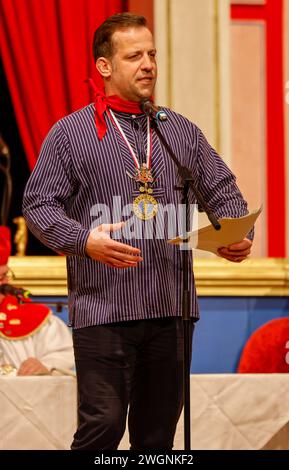 Fastnachtssitzung Alt Gunsenum des Carnevalvereins Eiskalte Brüder Gonsenheim 1893 e. V., das Zwischenspiel mit Regionaler Prominenz, Nino Haase Oberbürgermeister der Landeshauptstadt Mainz 04.02.24 Foto: Stefan F. Sämmer, www.saemmer.eu, 49 163 7343300 *** Fastnachtssitzung Alt Gunsenum des Carnevalvereins Eiskalte Brüder Gonsenheim 1893 e V , das Zwischenspiel mit regionalen Prominenten, Nino Haase Oberbürgermeister der Landeshauptstadt Mainz 04 02 24 Foto Stefan F Sämmer, www saemmer eu, 49 163 7343300 Stockfoto