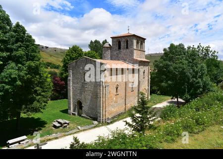 Monasterio de Rodilla, Nuestra Señora del Valle Einsiedelei (romanisches 12. Jahrhundert). La Bureba, Provinz Burgos, Castilla y Leon, Spanien. Stockfoto