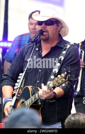 Toby Keith ist gestorben. NEW YORK, NY - 05. Juli: Toby Keith tritt am 05. Juli 2019 in der Today Show Concert Series von NBC auf. Gutschrift: RW/MediaPunch Stockfoto