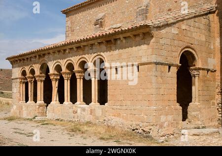 Caracena, Kirche San Pedro (romanische 12. Jahrhundert). Soria Provinz, Castilla y Leon, Spanien. Stockfoto