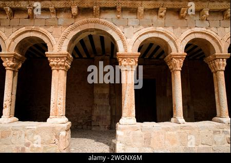 Caracena, Kirche San Pedro (romanische 12. Jahrhundert). Soria Provinz, Castilla y Leon, Spanien. Stockfoto