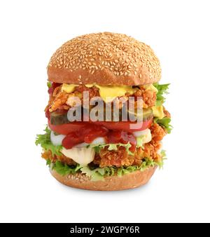 Köstlicher Burger mit knusprigem Hähnchenpastete isoliert auf weiß Stockfoto