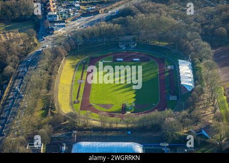 Luftbild, Stadion Gladbeck - Vestische Kampfbahn, Fußballstadion und Leichtathletikstadion, Butendorf, Gladbeck, Ruhrgebiet, Nordrhein-Westfalen, Deutschland ACHTUNGxMINDESTHONORARx60xEURO *** Luftaufnahme, Gladbeck Vestische Kampfbahn Stadion, Fußball- und Leichtathletikstadion, Butendorf, Gladbeck, Ruhrgebiet Nordrhein-Westfalen, Deutschland ATTENTIONxMINDESTHONORARx60xEURO Stockfoto