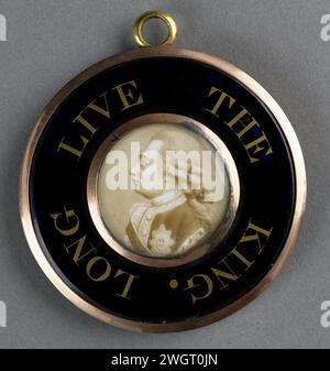 Georg III. (1738–1820), König von England, Anonym, 1760–1780 Miniatur (Gemälde) Porträt von Georg III. (1738–1820), König von England. Büste, im Profil nach links. In einem Rahmen mit dem Spruch „Long lebe the King“. Teil der Porträt-Miniatursammlung. England Elfenbein. Metall. Glas Stockfoto