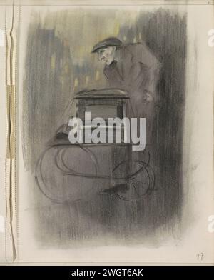 Mann mit einem Wagen am Abend auf der Straße, 1917 der Mann trägt eine Mütze und einen dunklen Anzug und hat einen Haken statt einer linken Hand. Er schiebt einen Wagen mit vier Rädern und einer Kiste drauf. Wahrscheinlich eine Buchillustration. Seite 3 aus einem Skizzenbuch mit 28 Magazinen. Papier. Bleistift. Kreide. Aquarellpinsel Straße. Straßenbeleuchtung. Stehende Figur. Menschliche Stärke  Verkehr und Transport an Land Stockfoto
