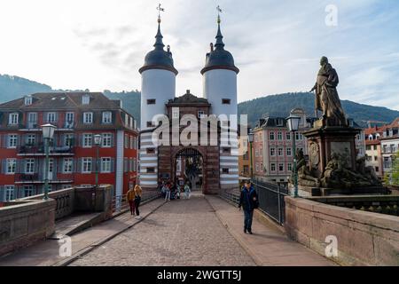Spaziergang entlang des langen neckars Stockfoto