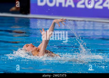 Doha, Katar. Februar 2024. DOHA, KATAR - 6. FEBRUAR: Marloes Steenbeek aus den Niederlanden tritt am 5. Tag im freien Woman Solo an: Künstlerisches Schwimmen der Doha-Aquatikweltmeisterschaften 2024 am 6. Februar 2024 in Doha, Katar, an. (Foto: MTB-Photo/BSR Agency) Credit: BSR Agency/Alamy Live News Stockfoto