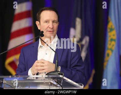 Westwego, USA. Februar 2024. Der Gouverneur von Louisiana, Jeff Landry, spricht während der Jahrestagung der Handelskammer von Jefferson 2024 im Alario Center in Westwego, Louisiana am Dienstag, den 6. Februar 2023. (Foto: Peter G. Forest/SIPA USA) Credit: SIPA USA/Alamy Live News Stockfoto