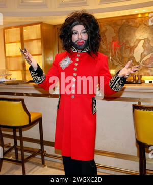 Harald Gloeoeckler bei der Anja Gockel Fashionshow W25 Pulse of Gaia im Hotel Adlon in Berlin. *** Harald Gloeoeckler bei der Anja Gockel Modenschau W25 Pulse of Gaia im Hotel Adlon in Berlin Stockfoto