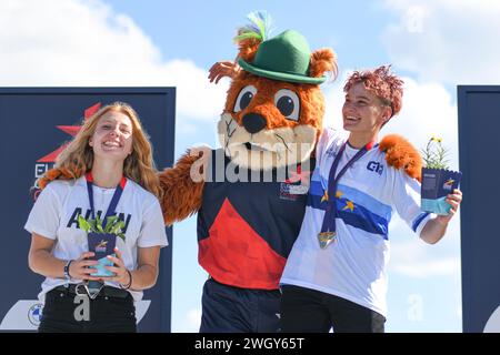 BMX Freestyle Frauen: Iveta Miculycova (CZE, Goldmedaille), Kim Muller (GER, Silbermedaille). Europameisterschaften München 2022 Stockfoto