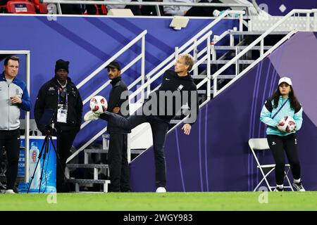 Al Rayyyan, Katar. Februar 2024. Jurgen Klinsmann (KOR) Fußball/Fußball : "AFC Asian Cup Qatar 2023" Halbfinalspiel Jordaniens 2-0 Korea im Ahmad bin Ali Stadium in Al Rayyan, Katar . Quelle: Mutsu Kawamori/AFLO/Alamy Live News Stockfoto