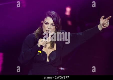 Sanremo, Italien. Februar 2024. Emma Marrone während der 74. Ausgabe des SANREMO Italian Song Festivals im Ariston Theatre in Sanremo, Norditalien - Dienstag, 6. FEBRUAR 2024. Unterhaltung. (Foto: Marco Alpozzi/LaPresse)&#xa0; Foto: LaPresse/Alamy Live News Stockfoto