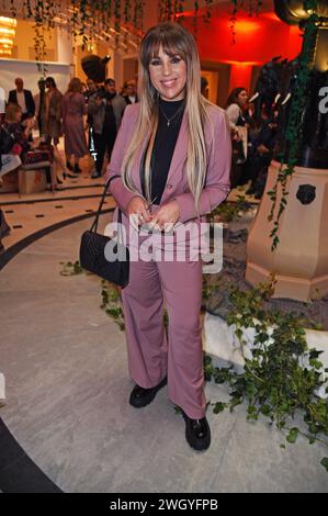 Annemarie Eilfeld bei der ANJA GOCKEL Fashion SHOW im Rahmen der Berlin Fashion Week Herbert/Winter 2024 im Hotel Adlon Kempinski in Berlin am 05.02.2024 *** Annemarie Eilfeld auf der ANJA GOCKEL Fashion SHOW im Rahmen der Berlin Fashion Week Herbert Winter 2024 im Hotel Adlon Kempinski in Berlin am 05 02 2024 Stockfoto