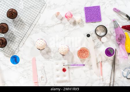 Extravagante Cupcakes für die Geburtstagsfeier Stockfoto