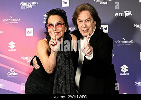 Sanremo, Italien. Februar 2024. 74. Ausgabe des SANREMO Italian Song Festivals im Ariston Theatre in Sanremo, Norditalien - Dienstag, 7. FEBRUAR 2024. Unterhaltung. (Foto: Marco Alpozzi/Lapresse) Credit: LaPresse/Alamy Live News Stockfoto