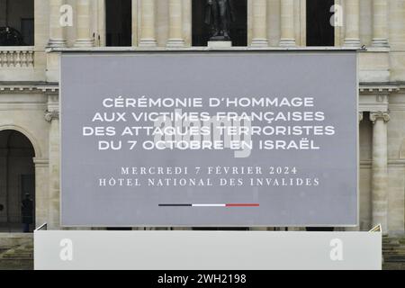 Paris, Frankreich. Februar 2024. © Julien Mattia/Le Pictorium/MAXPPP - Paris 07/02/2024 Julien Mattia/Le Pictorium - 07/02/2024 - France/Ile-de-France/Paris - Hommage National aux victimes francaises ou bi-nationales des attentats du Hamas en Israel du 7 octobre 2023. - Valeurs ACtuelles Out, JDD Out, No JDD, no russia, russia Out/07/02/2024 - France/Ile-de-France (Region)/Paris - nationale Hommage an die französischen und binationalen Opfer der Hamas-Angriffe in Israel vom 7. Oktober 2023. Quelle: MAXPPP/Alamy Live News Stockfoto