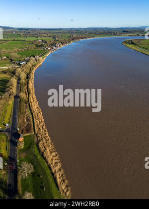 Newnham und der Fluss Severn mit Blick flussaufwärts in Richtung Westbury. Gloucestershire. Stockfoto
