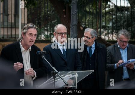 In Rom, Italien, wird am 6. Februar 2024 die kolossale Statue des römischen Kaisers Konstantin, dessen wenige Steinreste in den Kapitolinischen Museen untergebracht sind, von einer Stiftung aus Madrid mit 3D-Druckern rekonstruiert und heute der Öffentlichkeit präsentiert. Es ist wahrscheinlich eine wichtige Skulptur, weil sie die Grenze zwischen der heidnischen und der christlichen Welt markiert. Wir wissen, dass Konstantin der erste Kaiser war, der die christliche Religion offiziell anerkannte, so ein Experte. Eine andere fügt hinzu: „Es ist eine sehr wichtige Statue, weil sie das neue darstellt, während sie alte Muster verwendet. Stockfoto