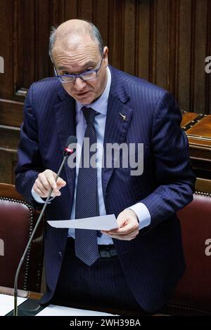 Roma, Italien. Februar 2024. Foto Roberto Monaldo/LaPresse07-02-2024 Roma Politica Camera dei deputati - Fragestunde Nella foto Giuseppe Valditara 07-02-2024 Rom (Italien) Politik Abgeordnetenkammer - Fragestunde im Bild Giuseppe Valditara Credit: LaPresse/Alamy Live News Stockfoto