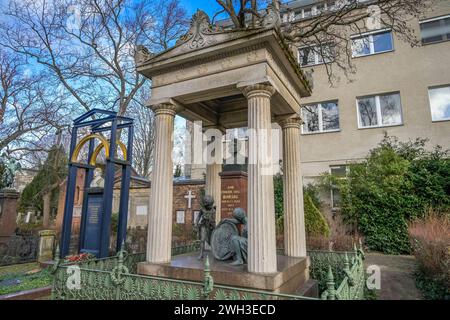 Johann Friedrich August Borsig, Grab, Dorotheenstädtischer Friedhof, Chausseestraße, Mitte, Berlin, Deutschland *** Johann Friedrich August Borsig, Grab, Dorotheenstädtischer Friedhof, Chausseestraße, Mitte, Berlin, Deutschland Stockfoto