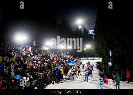 Morave, Tschechische Republik, 07.02.2024, Start des gemischten Staffelrennens bei den Biathlon-Weltmeisterschaften 2024 in Nove Mesto na Morave, Tschechische Republik, am 7. Februar 2024. (CTK Foto/Jaroslav Svoboda) Stockfoto