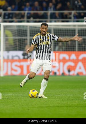 Mailand, Italien. Februar 2024. Danilo von Juventus wurde während des Spiels zwischen Inter Mailand und Juventus FC im Rahmen der italienischen Serie A im San Siro Stadion in Aktion gesehen. Endergebnis Inter Mailand 1 - 0 Juventus Fc. (Credit Image: © Nderim Kaceli/SOPA Images via ZUMA Press Wire) NUR REDAKTIONELLE VERWENDUNG! Nicht für kommerzielle ZWECKE! Stockfoto