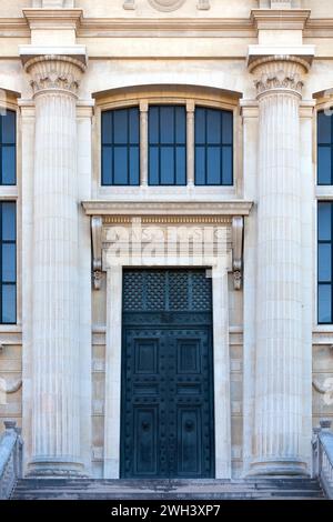 Außerhalb des Palais de Justice de Paris am Boulevard du Palais in der Île de la Cité im Zentrum von Paris, Frankreich. Stockfoto