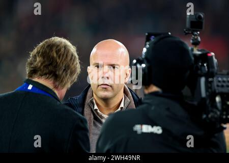 ROTTERDAM, NIEDERLANDE - 7. FEBRUAR: Cheftrainer Arne Slot (Feyenoord Rotterdam) während des Viertelfinalspiels des KNVB Cup gegen SC Feyenoord und AZ Alkmaar Stockfoto