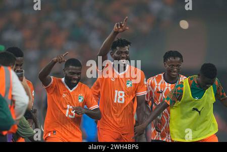 7. Februar 2024: Ibrahim Sangare (Elfenbeinküste) mit anschließender Feier während eines Halbfinalspiels des African Cup of Nations, Elfenbeinküste gegen DR Kongo, im Alassane Ouattara Stadium, Abidjan, Elfenbeinküste. Kim Preis/CSM Stockfoto