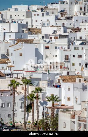 Architektonische Details. Schöne Aussicht auf die Häuser von Vejer de la Frontera, einem touristischen weißen Dorf in der Provinz Cadiz, Andalusien, Spanien Stockfoto