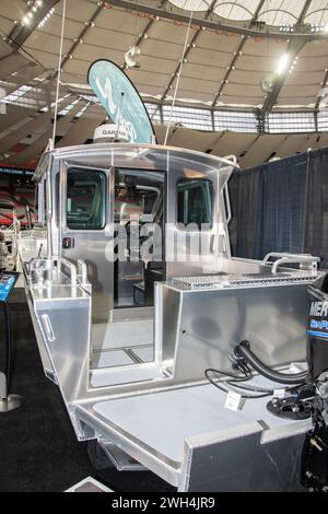 Stern vom Silver Streak geschweißten Aluminiumboot auf der Boat Show am BC Place in Vancouver, British Columbia, Kanada Stockfoto