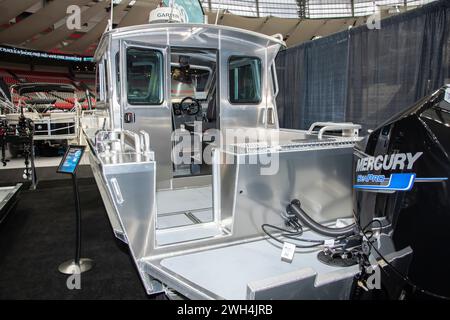 Stern vom Silver Streak geschweißten Aluminiumboot auf der Boat Show am BC Place in Vancouver, British Columbia, Kanada Stockfoto