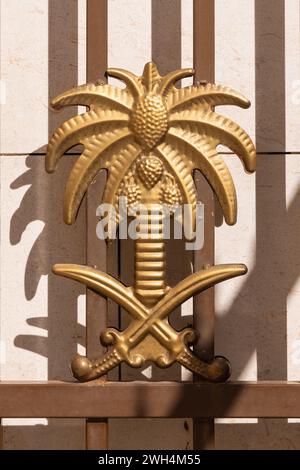 Naher Osten, Saudi-Arabien, Provinz Madinah, Medina. Messingsiegel der Natioin Saudi-Arabiens. Stockfoto