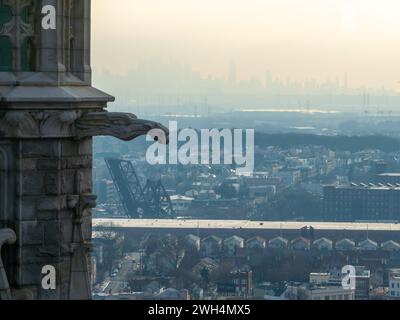 Kathedrale Basilika des Heiligen Herzens in Newark, NJ Sie ist die fünftgrößte Kathedrale Nordamerikas und Sitz des römisch-katholischen Archdio Stockfoto