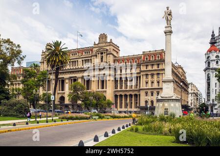 Law Court Building in Lavalle Square, Buenos Aires, Argentinien, Montag, 13. November, 2023. Foto: David Rowland / One-Image.com Stockfoto