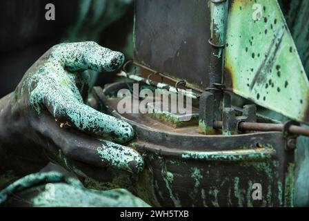 Details des Pestbrunnens im Innenhof des Hamburger Rathauses. Stockfoto