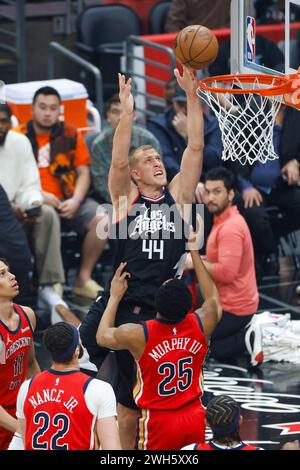 Los Angeles, Usa. Februar 2024. Los Angeles Clippers' Mason Plemlee #44 wurde während des NBA-Basketballspiels zwischen LA Clippers und New Orleans Pelicans in der Crypto.com Arena in Aktion gesehen. Clippers 106: 117 Pelicans. Quelle: SOPA Images Limited/Alamy Live News Stockfoto