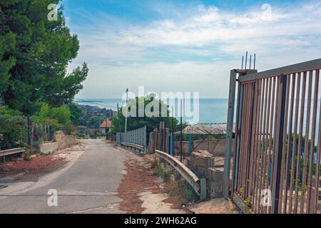 Blick auf die Straße von Rosolini, Sizilien Stockfoto