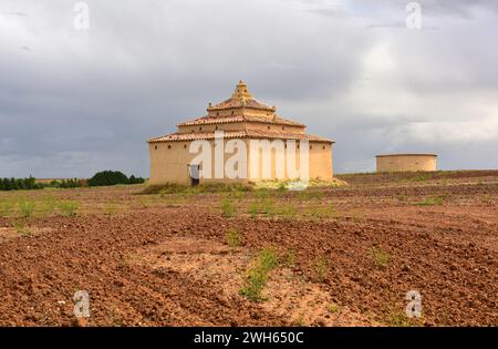 Villarrin de Campos, Taubenschläge. Provinz Zamora, Castilla y Leon, Spanien. Stockfoto