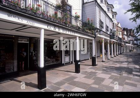 Großbritannien, Kent, Royal Tunbridge Wells, die Pantiles. Stockfoto