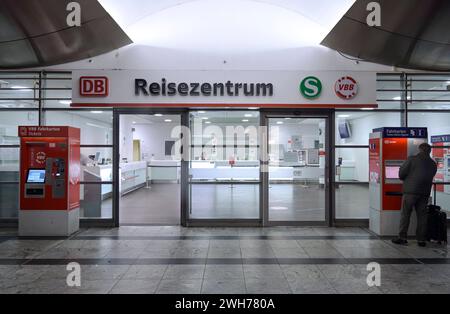 Reisezentrum Deutsche Bahn, Bahnhof Spandau, Berlin, Deutschland *** Reisezentrum Deutsche Bahn, Bahnhof Spandau, Berlin, Deutschland Stockfoto