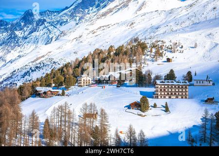 Skigebiet Riffelalp in Zermatter Bergblick, Walliser Region in der Schweiz Alpen Stockfoto