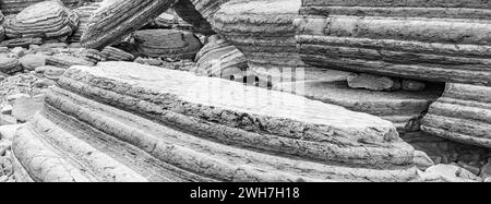 Küstenpanorama von Aberystwyth Boulders Stockfoto